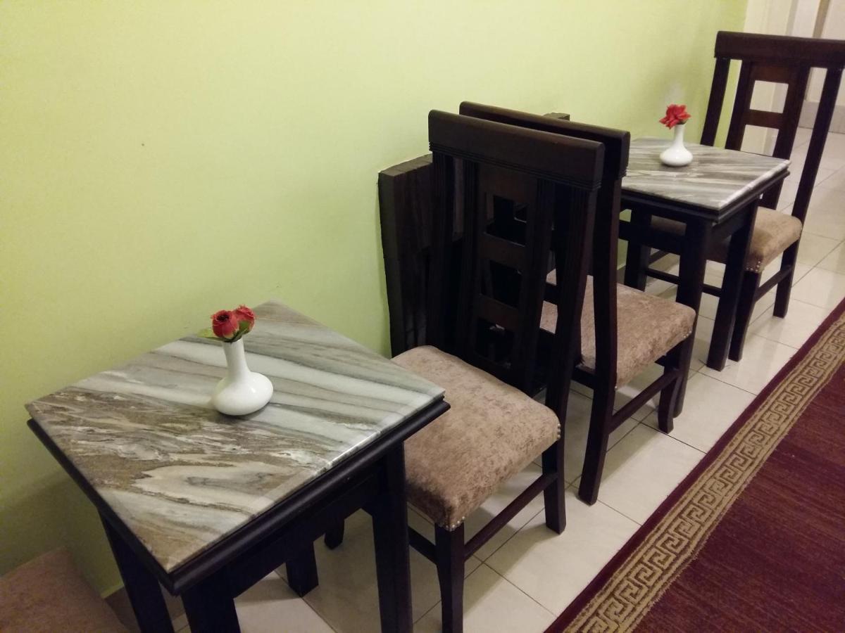 Golden Star Hostel Каир Экстерьер фото